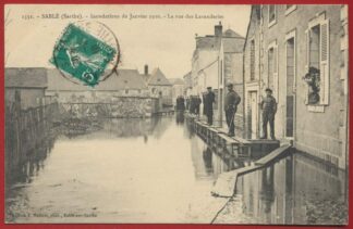 CPA 72 - sarthe - sable sur sarthe inondations de janvier 1910 la rue des lavanderies