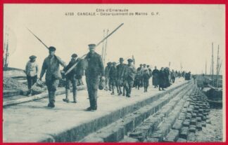 cpa-cancale-debarquement-des-marins