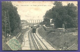 cpa-val-fleury-le-viaduc-pris-gare