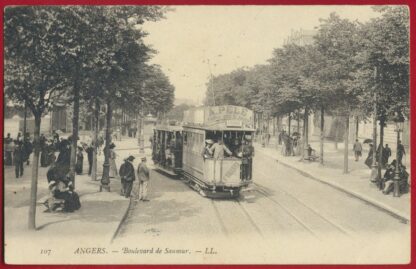 cpa-angers-boulevard-de-saumur-tramways-anime