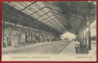 cpa-roche-sur-yon-interieur-gare