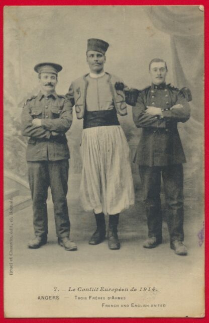 cpa-angers-conflit-europeen-trois-freres-armes-1914