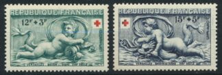 timbre-versailles-bassin-diane-croix-rouge-yvert-tellier-937-938