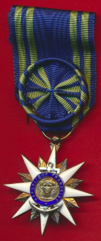 decoration-medaille-merite-maritime-officier