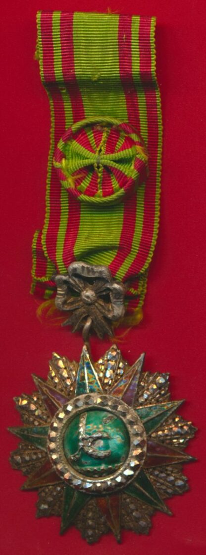 decoration-ordre-tunisien-nichan-iftikhar-ali-bey-officier