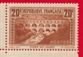 timbre-pont-gard-20-francs-coin-date-1936-vs1