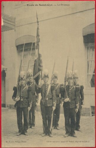 cpa-ecole-saint-cyr-drapeau-officier