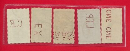 Lot timbres perforés – Image 2