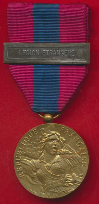 decoration-medaille-defense-nationale-agrafe-legion-etrangere
