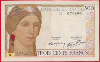 300-francs-9060