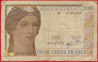 300 Francs