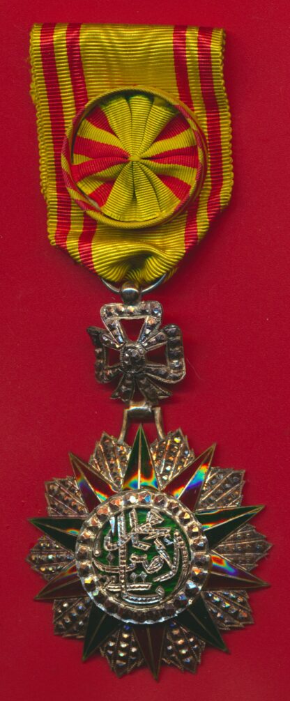 ordre-tunisien-nichan-iftikhar--lamine-bey-1943-1946
