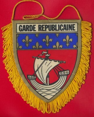 fanion-garde-republicaine