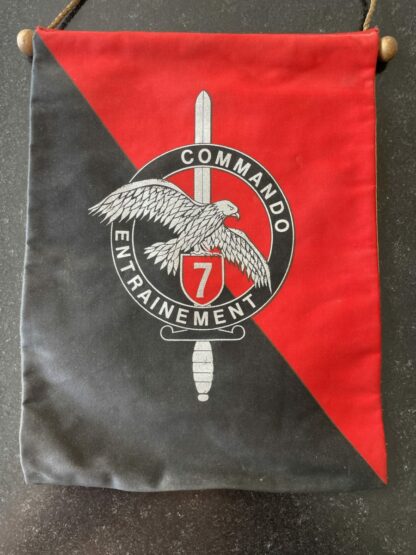 fanion-cec-7-entrainement-commando